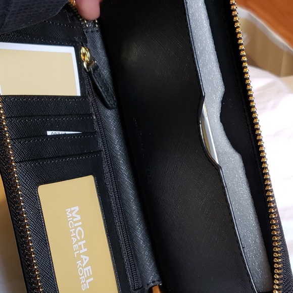 Nice wristlet black and gold - Picture 4 of 6